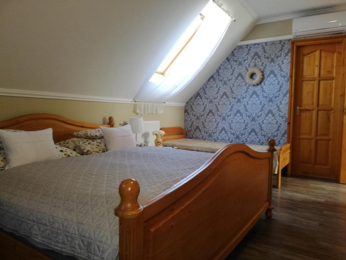 Bobita Apartmanhaz Szilvasvarad Ngoại thất bức ảnh