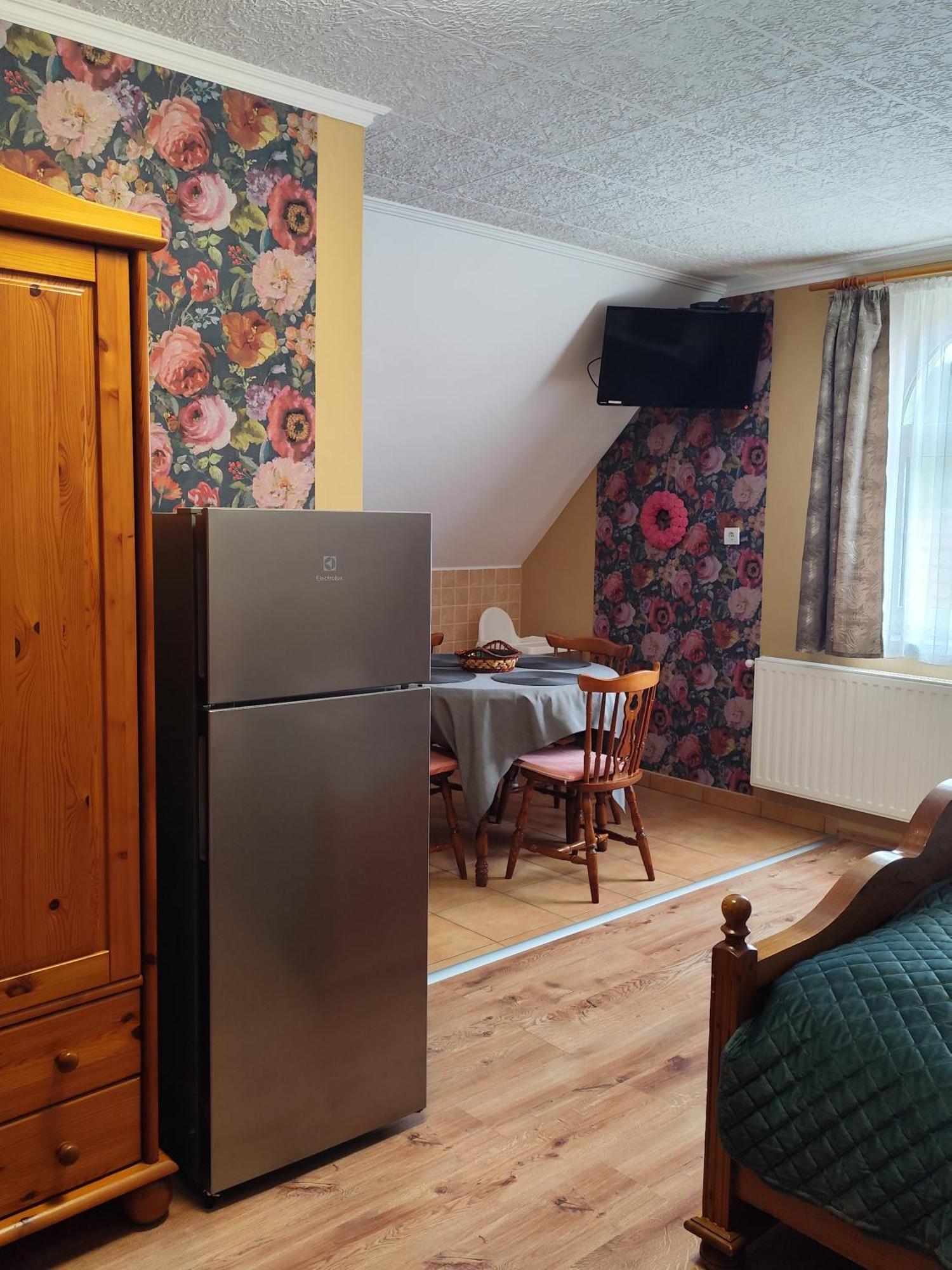 Bobita Apartmanhaz Szilvasvarad Ngoại thất bức ảnh