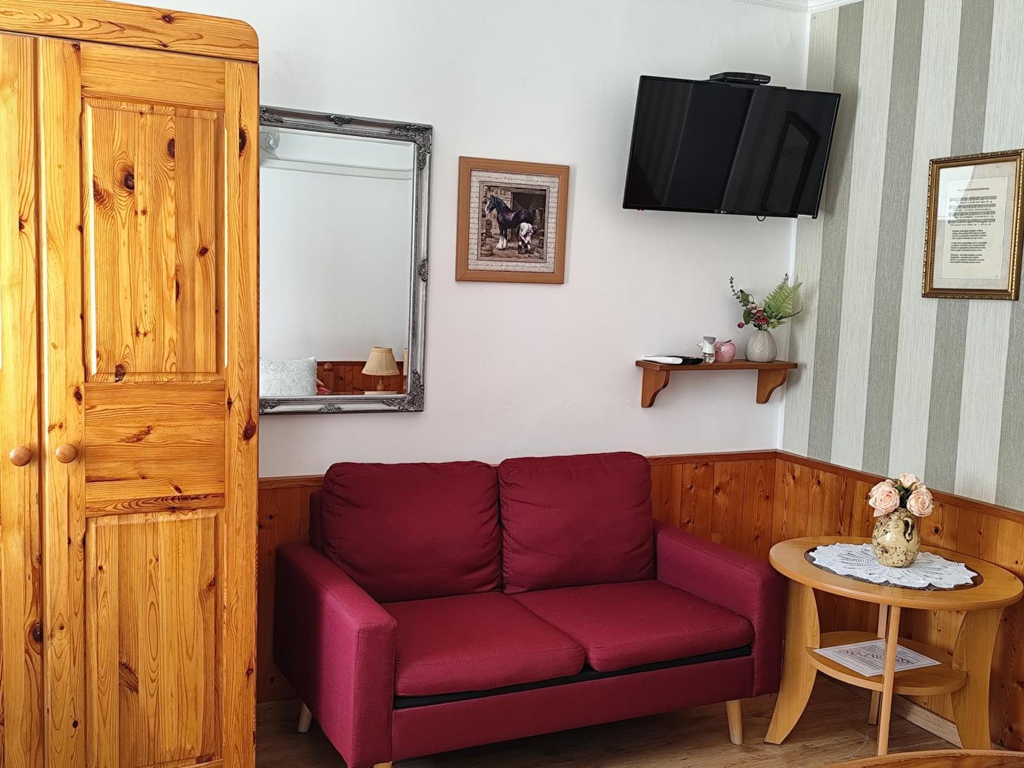 Bobita Apartmanhaz Szilvasvarad Ngoại thất bức ảnh